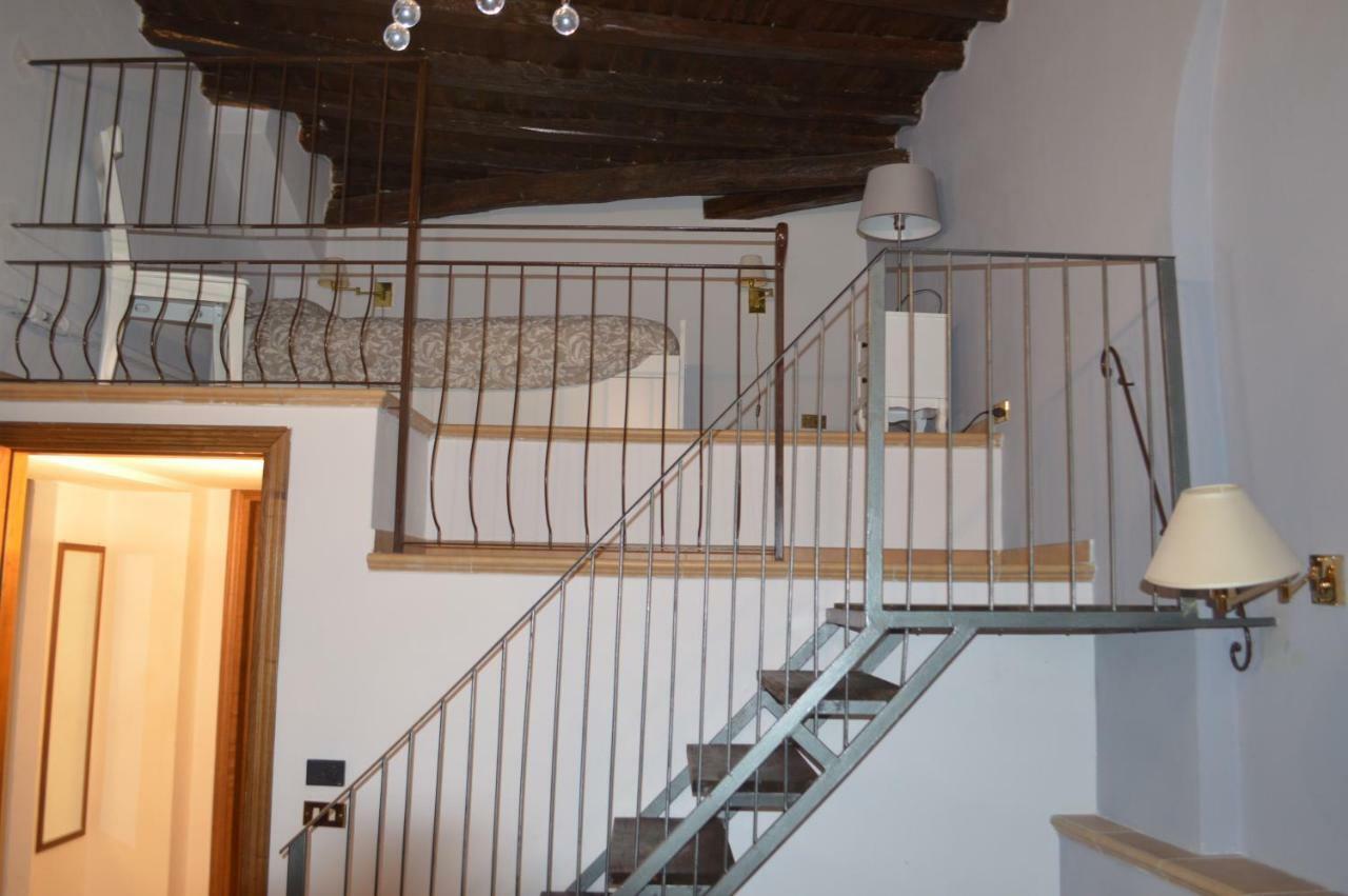Appartamento In Centro Spoleto Exterior foto
